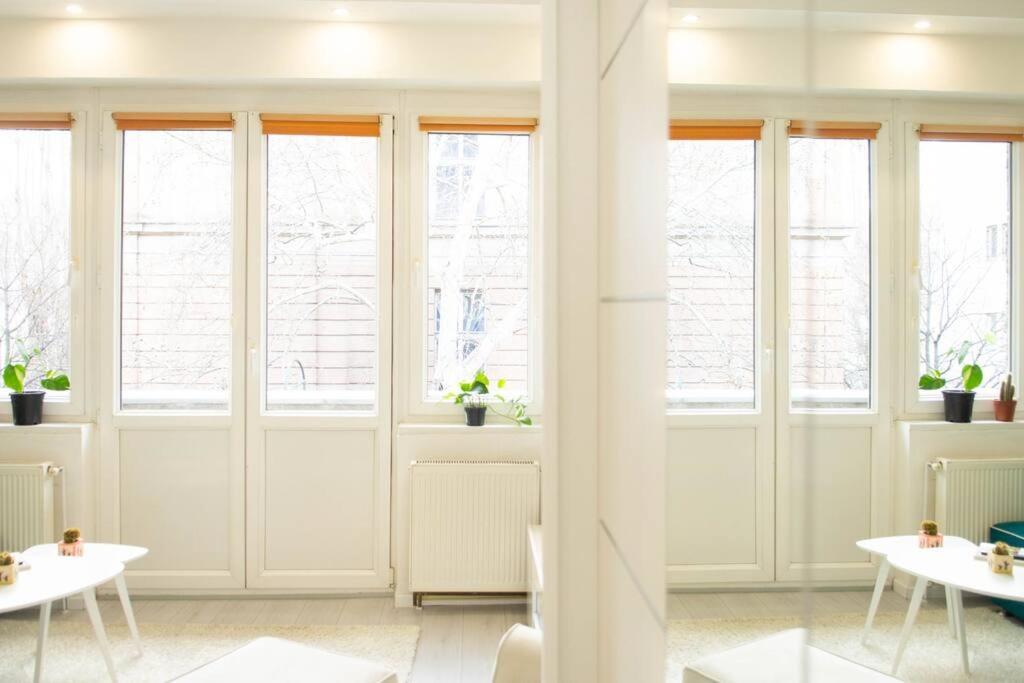 Cute And Sunny Studio - Central Location Saraievo Exterior foto
